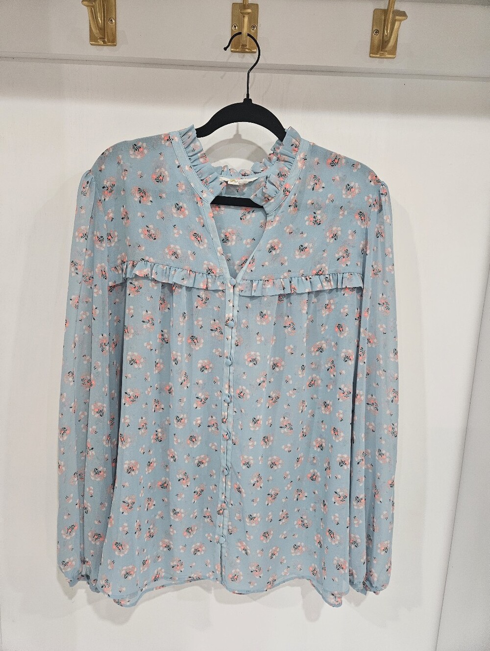 Boben Light Blue Floral Ruffle-Trim Blouse